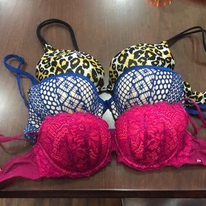 🍄SALE🍄💕VS/PINK💕 34C Push up bras bundle
